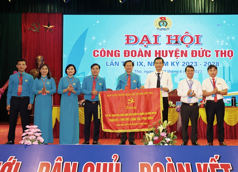 Công đoàn Đức Thọ đoàn kết, nỗ lực, phấn đấu đưa Nghị quyết Đại hội nhiệm kỳ 2023 - 2028 vào thực tiễn